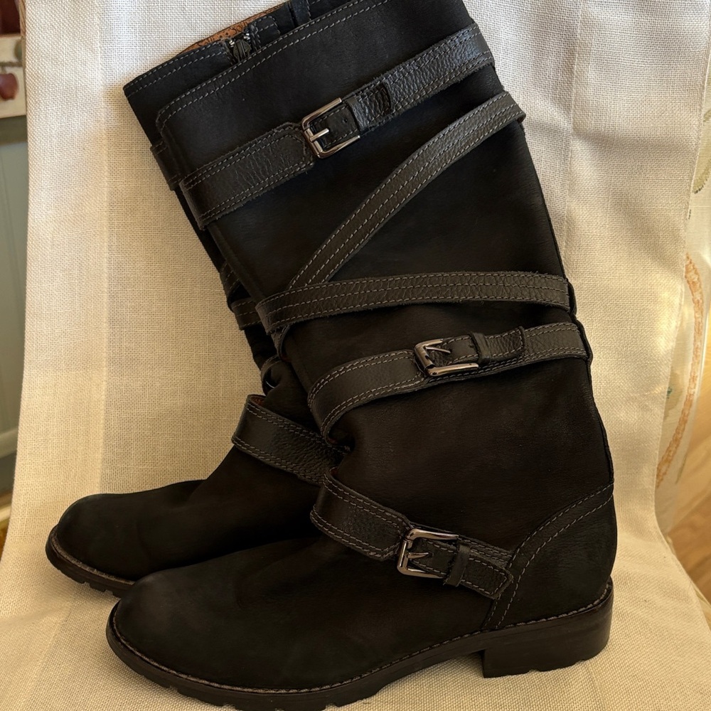Sofft Black Buckled Moto Boots